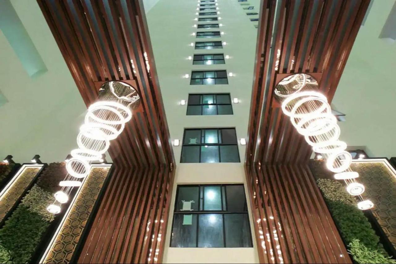 Dusit Grand Condo View Jomtien Beach Esterno foto