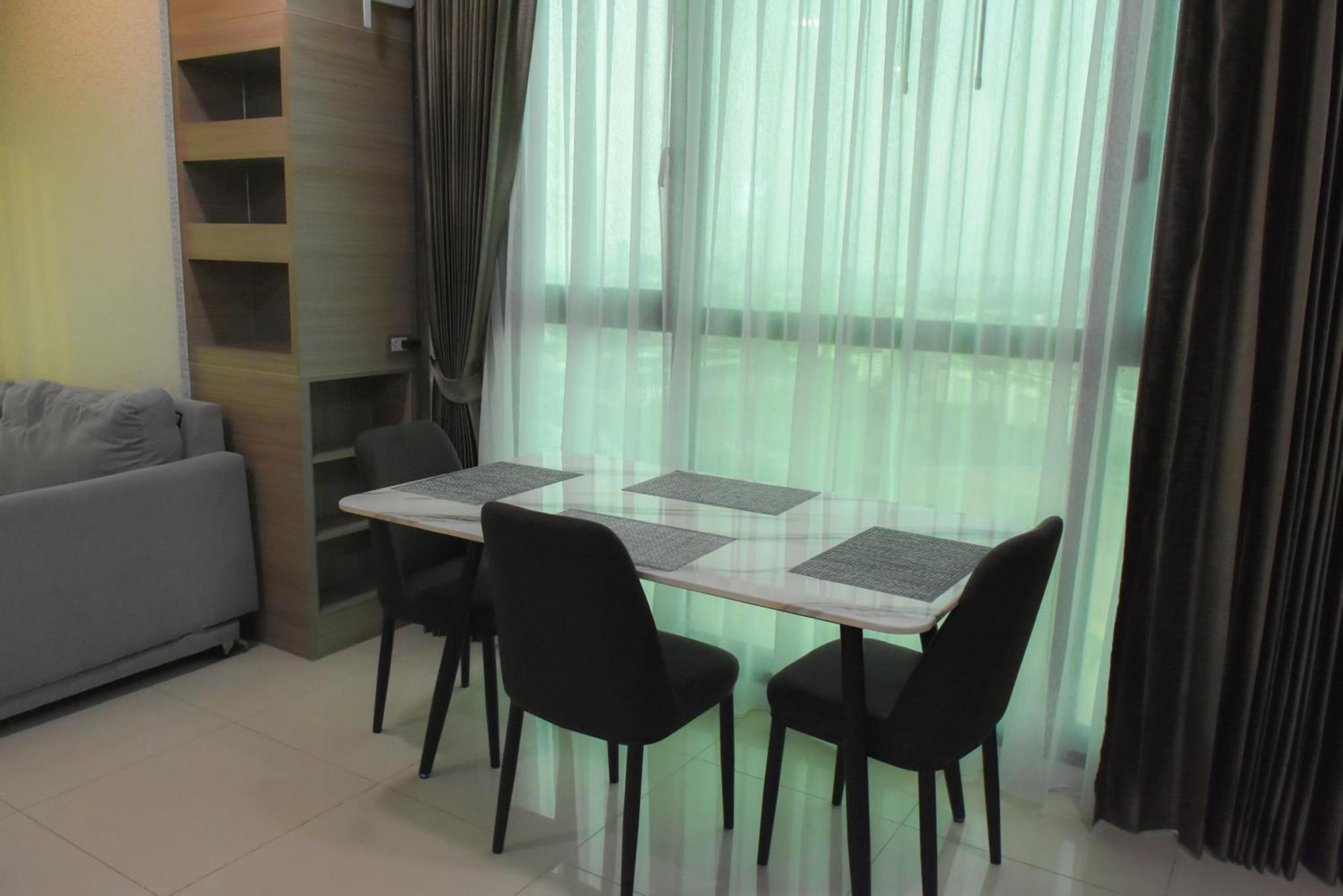 Dusit Grand Condo View Jomtien Beach Camera foto